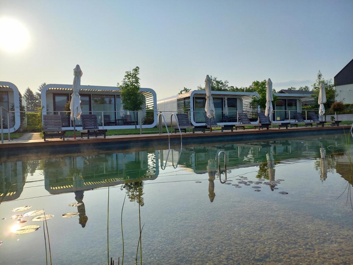 Dragatuš Glamping Maleric With Natural Pool מראה חיצוני תמונה