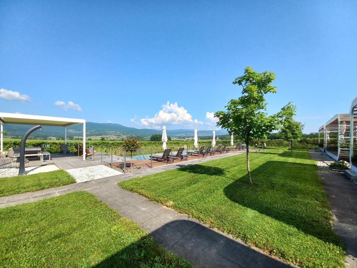 Dragatuš Glamping Maleric With Natural Pool מראה חיצוני תמונה