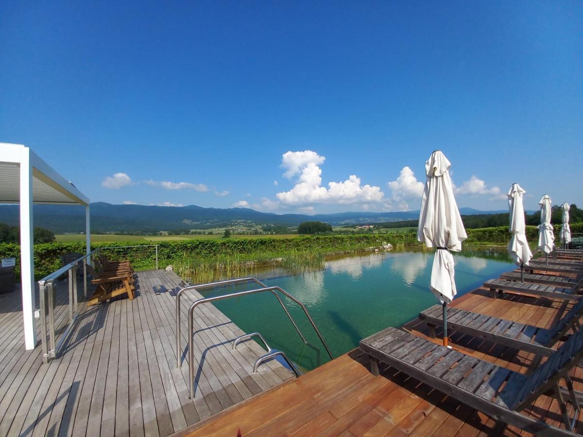 Dragatuš Glamping Maleric With Natural Pool מראה חיצוני תמונה